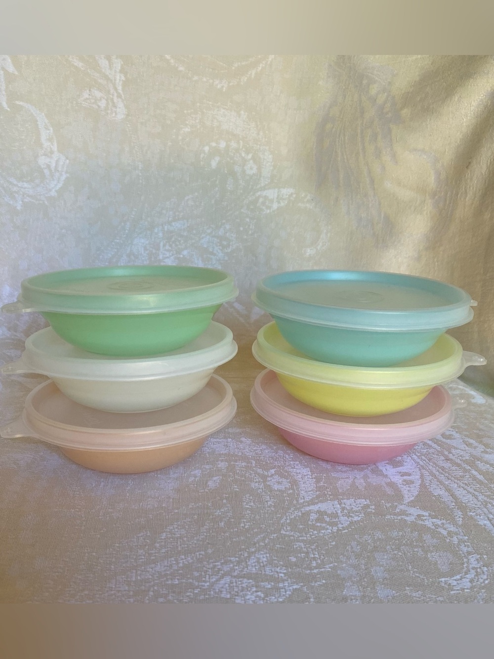 Vintage Tupperware Pastel Sauce Bowls Set